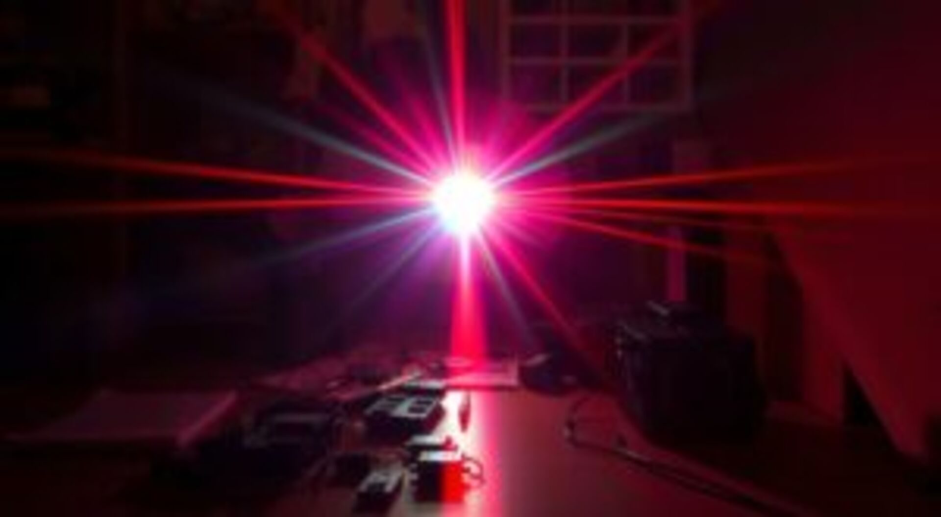 como se divertir em casa sozinho